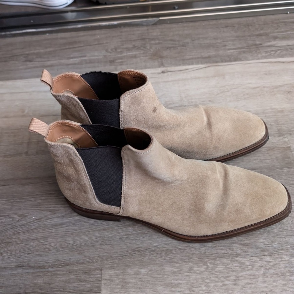 ALDO Chelsea Boots